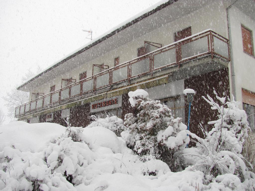 Albergo La Genzianella Miasino Ngoại thất bức ảnh